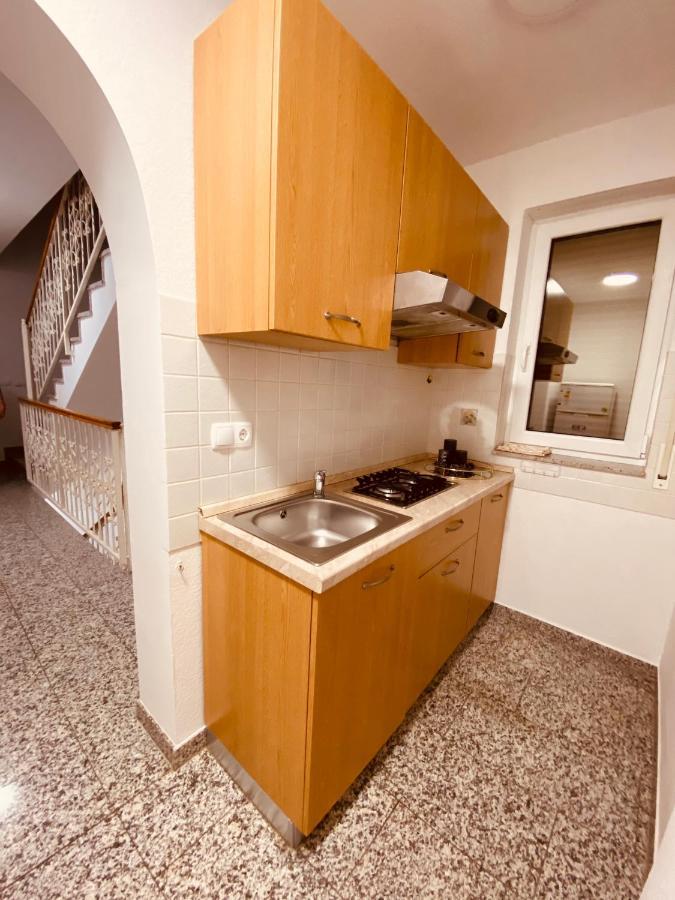 Apartments La Mer Novi Vinodolski Bagian luar foto